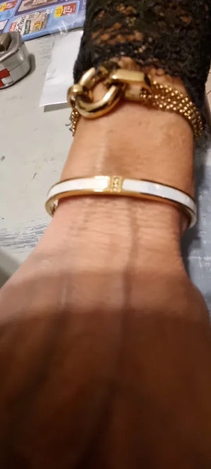 A4de6165e827c4c44993e027bf544f0fax.jpg