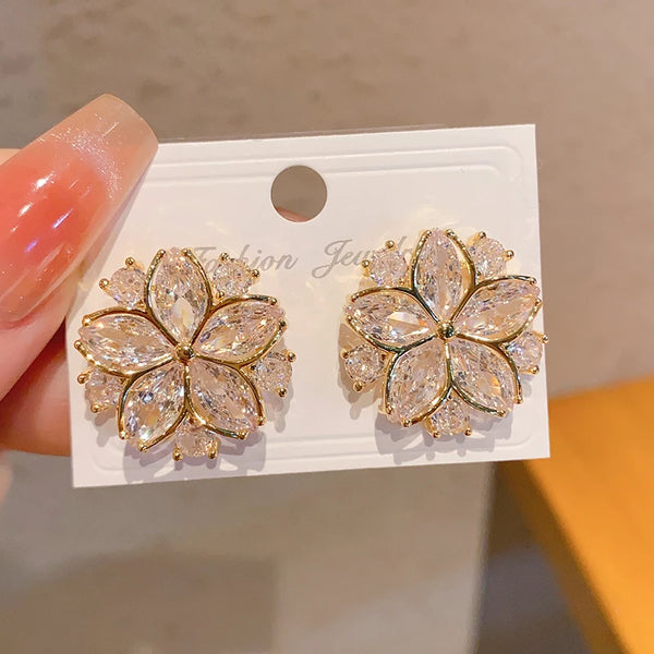 New-Trendy-Sunflower-Daisy-Flower-Zirconia-Earring-for-Women-Romantic-Sparkling-Crystal-Wedding-Jewelry-brass-material.jpg