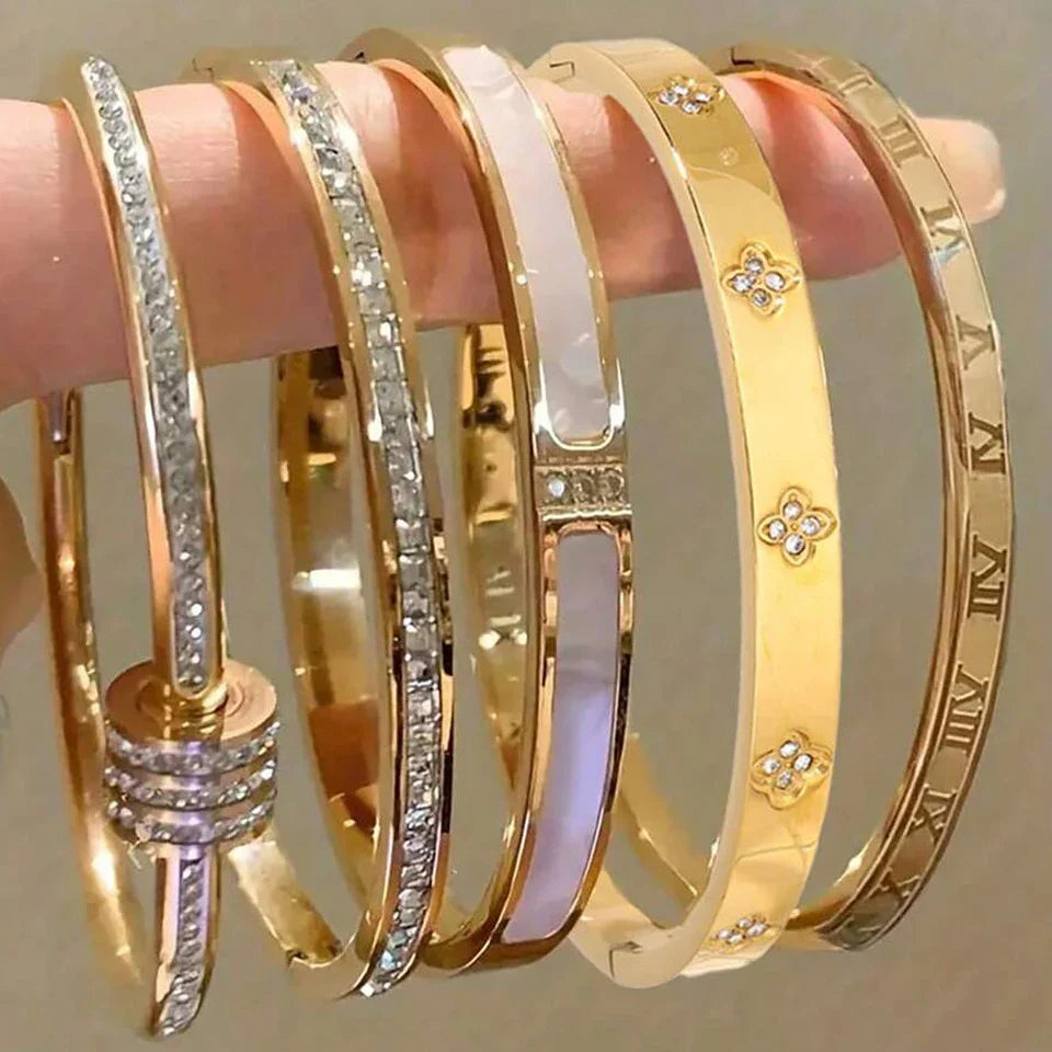 Sparkling Zirconia Bracelet Set