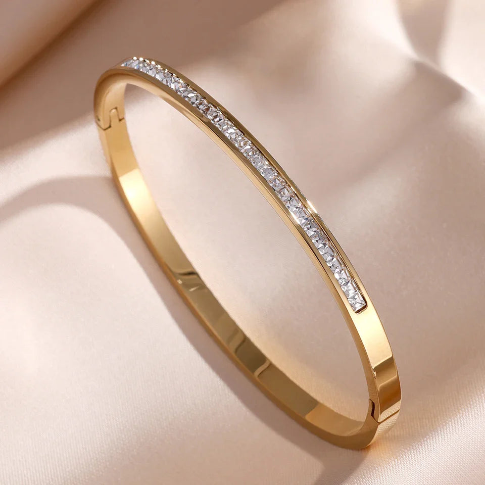 Sparkling Zirconia Bracelet Set